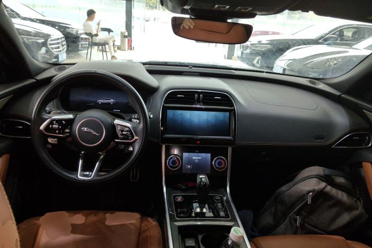 Used Jaguar XEL 2024 2.0T 250 PS R-DYNAMIC S Ebony Black Sport Edition
