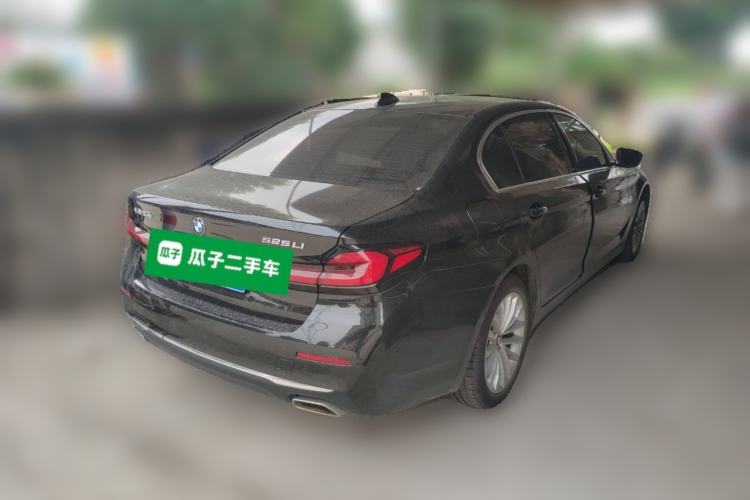 Used BMW 5 Series 2021 Updated Version 525Li Luxury Package Rear Right 45 Deg