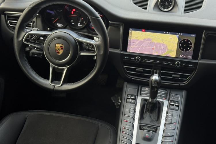 Used Porsche Macan 2021 Macan 2.0T
