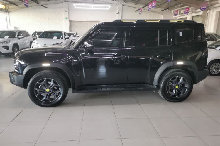 Used JETOUR Traveler 2023 2.0T All-Wheel-Drive CrossPRO
