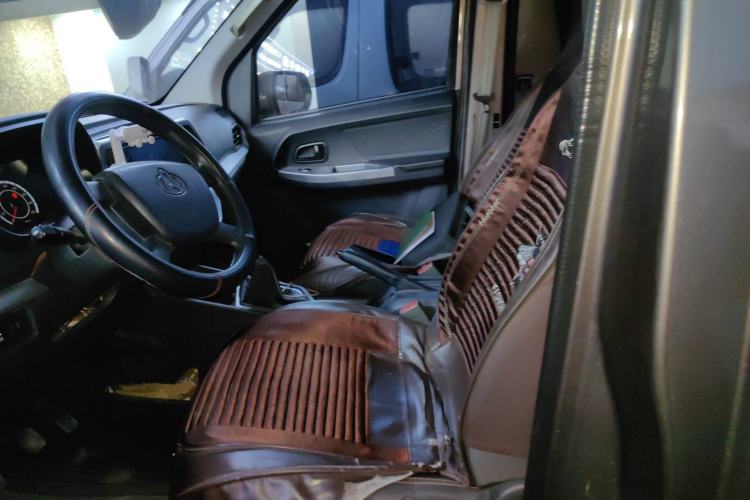 Used CHANGAN KAICHENG Ruixing M60 2023 1.6L CNG Comfort-Grade 6-Seater Passenger Vehicle Left Front Seat