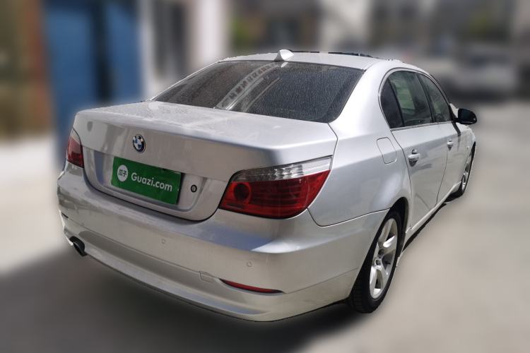 Used BMW 5 Series 2010 520Li Luxury Model
