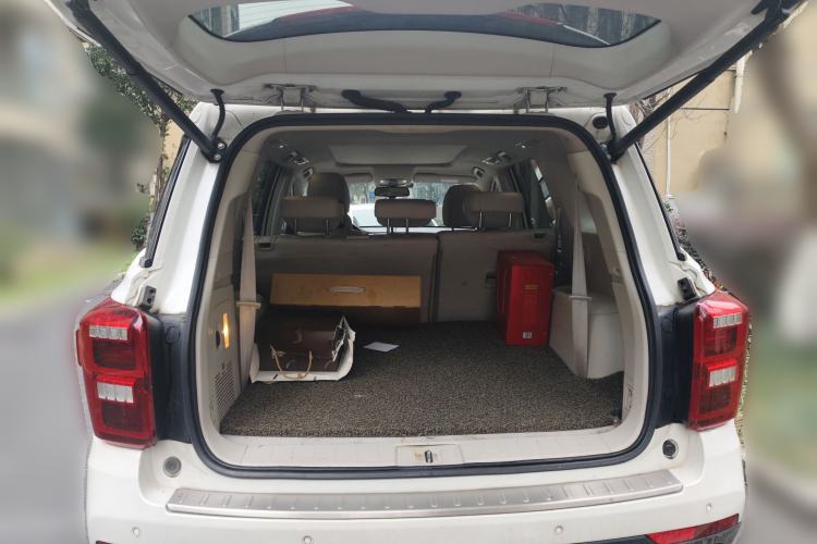 Used GAC Trumpchi GS8 2017 320T Two-Wheel Drive Luxury Smart Connectivity Version (7 Seats)