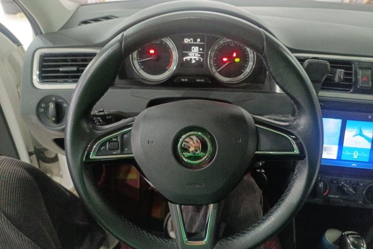 Used Skoda Rapid 2018 1.6L Automatic Comfort Edition
