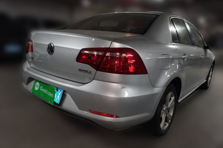 Used Volkswagen Bora 2013 1.6L Automatic Comfort Model Rear Right 45 Deg