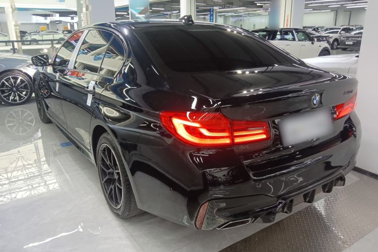 Used BMW 5 Series 2020 525Li Luxury Package Rear Left 45 Deg