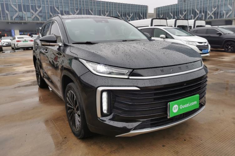 Used EXEED Lingyun 2021 290T Two-Wheel Drive Starry Edition Front Right 45 Deg