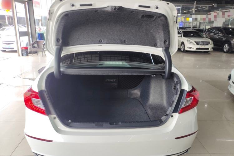 Used Honda Accord 2018 Rui Hybrid 2.0L Rui Ling Edition China VI
