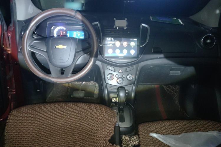 Used Chevrolet Trax 2016 1.4T Automatic Two-Wheel Drive Comfort Version with Sunroof
