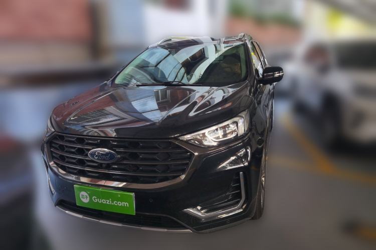 Used Ford Edge 2021 PLUS EcoBoost 245 Two-Wheel-Drive Titanium 7-Seater
