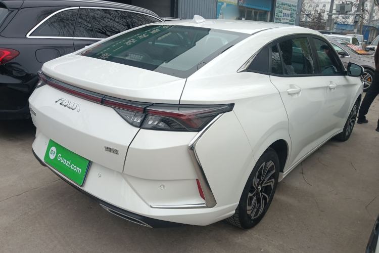 Used Dongfeng Aeolus Yixuan 2021 230T Automatic Glory Edition
