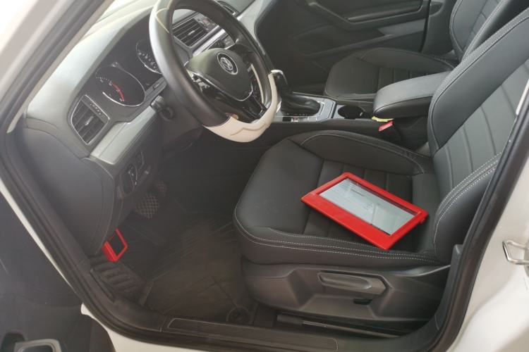 Used Volkswagen Lamando 2017 230TSI DSG Fashion Edition
