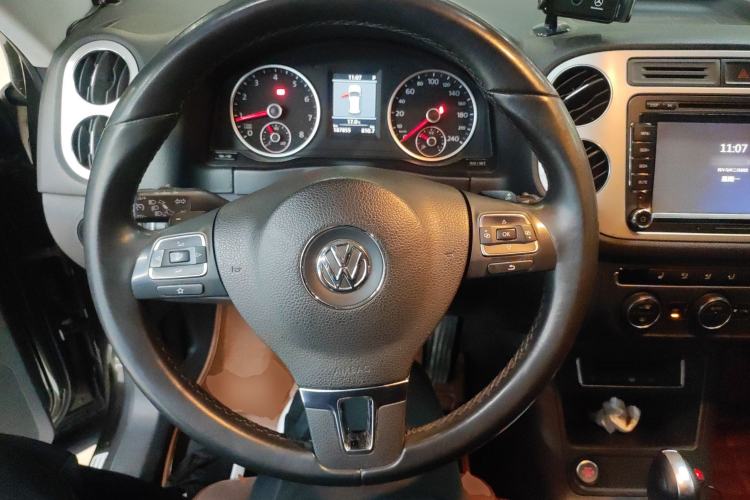 Used Volkswagen Tiguan 2013 2.0 TSI Automatic All-Wheel-Drive Flagship Edition