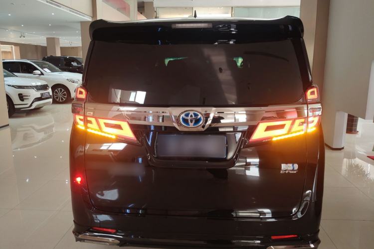 Used Toyota Vellfire 2021 Crown Dual-Engine 2.5L HV Prestige Edition Rear