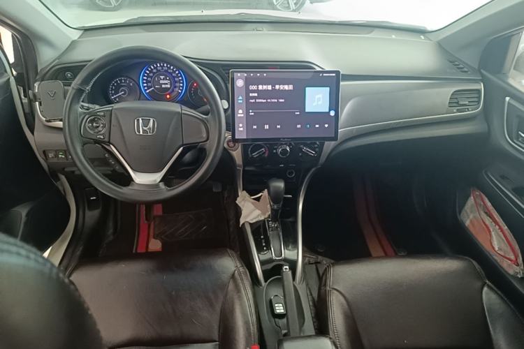 Used Honda Crider 2016 1.8L CVT Luxury Edition Center Console