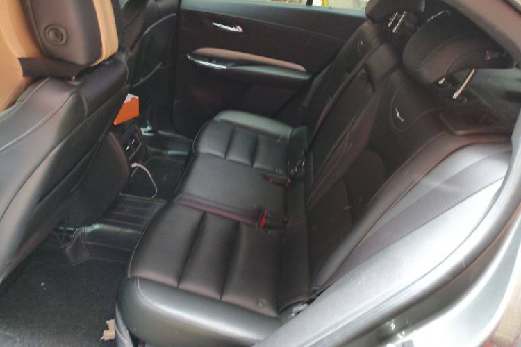 Used Cadillac XT4 2018 28T Four-Wheel Drive Leading Model
