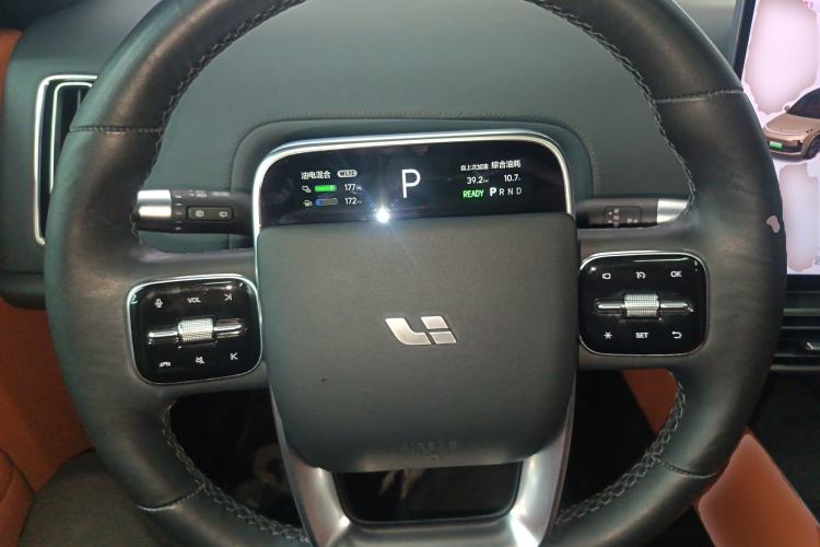 Used Li Auto L8 2023 Pro Model
