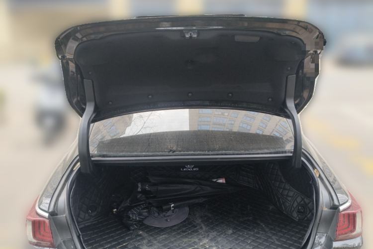 Used Lexus ES 2024 200 Premium Edition
