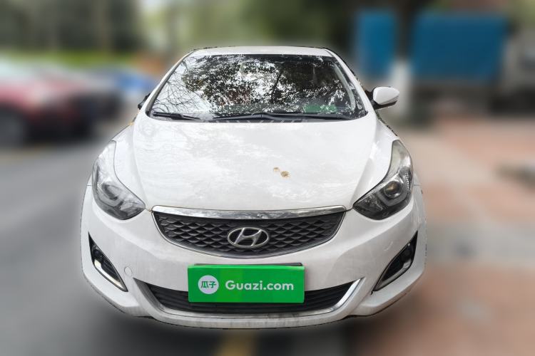 Used Hyundai Elantra (5th Generation / Langdong) 2016 1.6L Automatic Smart Version
