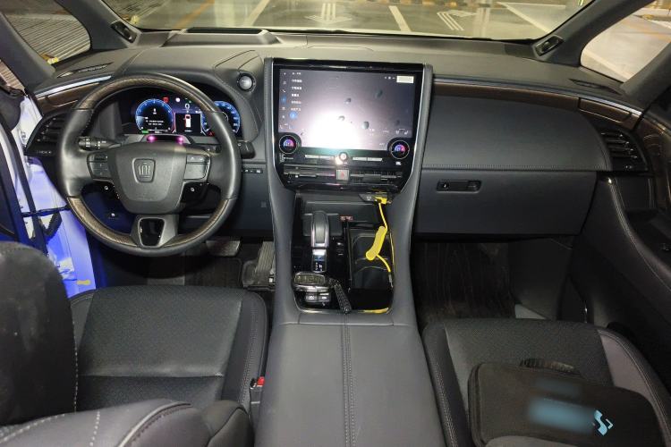 Used Toyota Vellfire 2024 Crown Dual-Engine 2.5L Ultimate Edition