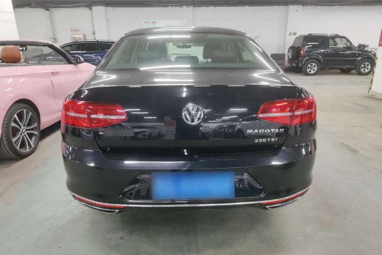 Used Volkswagen Magotan 2018 Facelift 330TSI DSG Luxury Model
