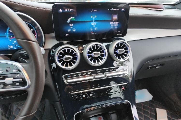 Used Mercedes-Benz GLC 2020 Facelifted GLC 260 L 4MATIC Dynamic Edition
