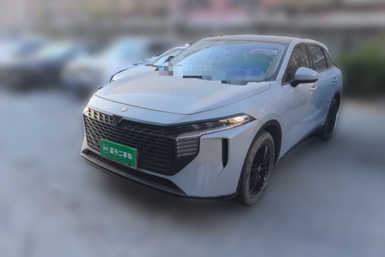 Used Venucia V 2021 260T Idol Edition