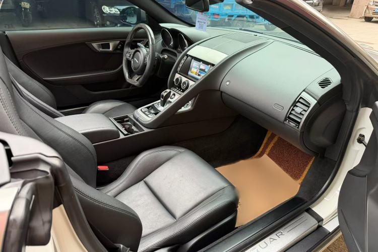 Used Jaguar F-TYPE 2016 3.0 SC Convertible Edition