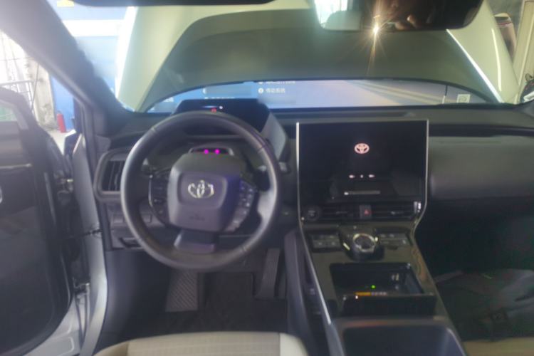 Used Toyota FAW bZ4X 2022 Two-Wheel Drive Long-Range PRO Version Steering Wheel