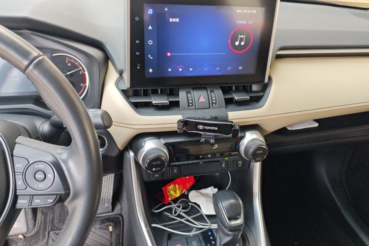 Used Toyota RAV4 2021 2.0L CVT Two-Wheel Drive Fashion PLUS Edition