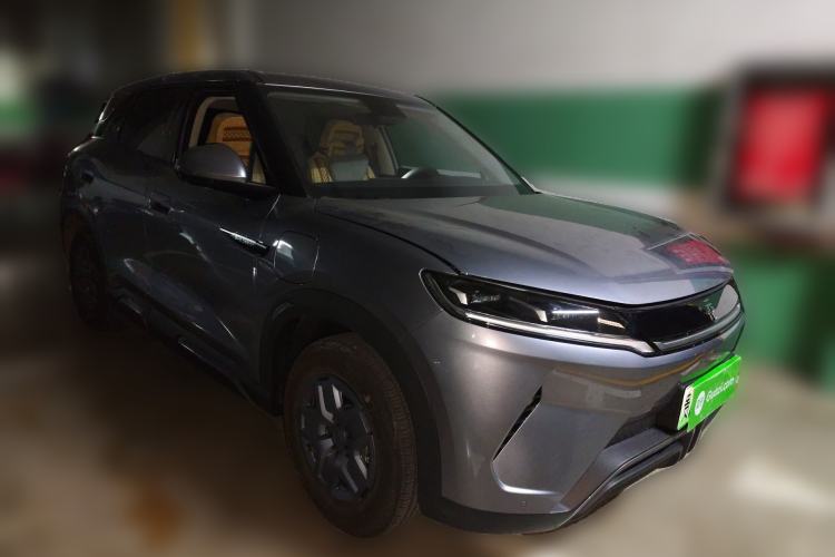 Used BYD Yuan UP 2025 Intelligent Driving Version 401 KM Dynamic Edition Front Right 45 Deg