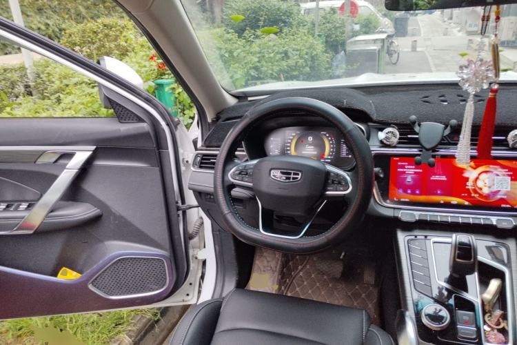 Used Geely Auto Emgrand X7 Sport 2020 1.5TD Automatic Smart Connect PRO Steering Wheel