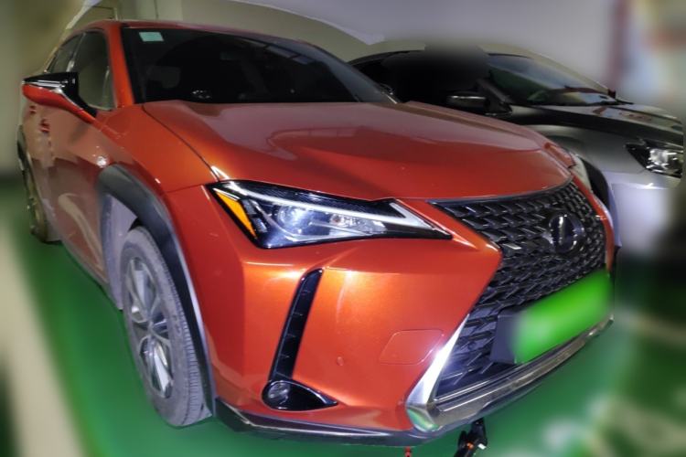 Used Lexus UX New Energy 2020 300e Pure·Joy Edition Front Right 45 Deg