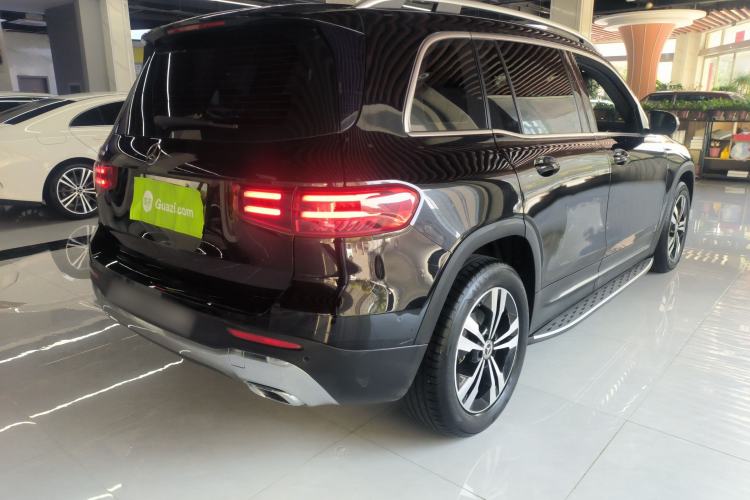 Used Mercedes-Benz GLB 2024 GLB 200 Dynamic Edition Rear Right 45 Deg