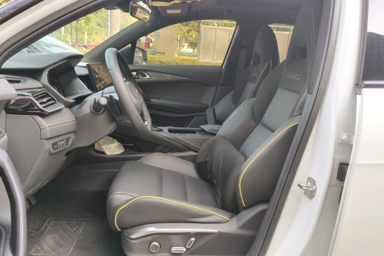 Used Lynk & Co 06 2023 Remix 1.5T Dynamic Halo