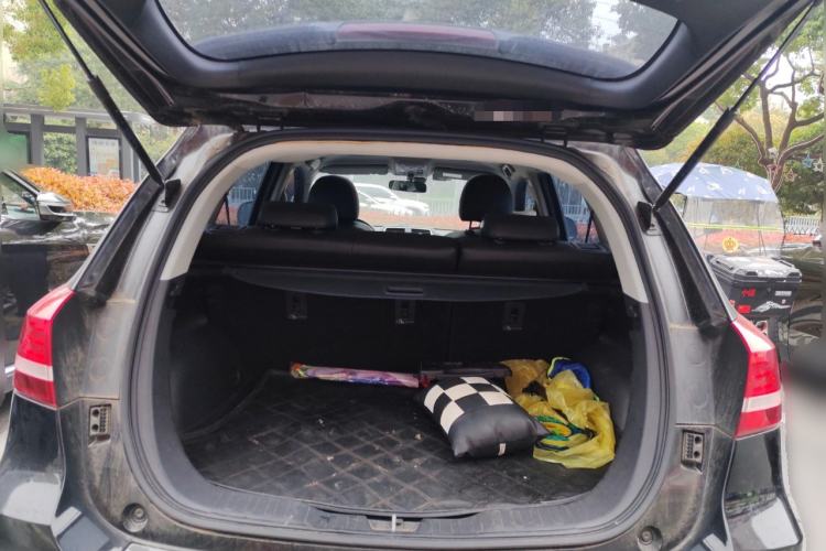 Used Haval H2 2016 Red-Label 1.5T Manual Two-Wheel Drive Luxury Model