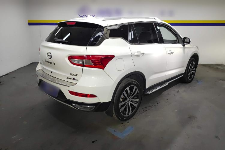 Used GAC Trumpchi GS4 2017 235T G-DCT Two-Wheel Drive Luxury Edition