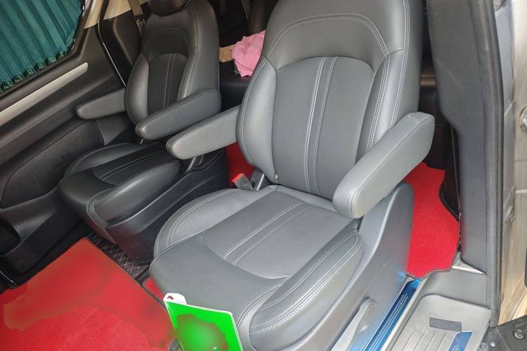 Used SAIC MAXUS G10 2022 2.0T Automatic Elite Edition Gasoline 9-Seater