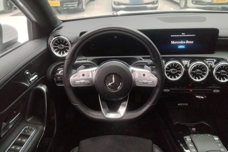 Used Mercedes-Benz A-Class 2021 A 200 L Sport Sedan Fashion Model Steering Wheel