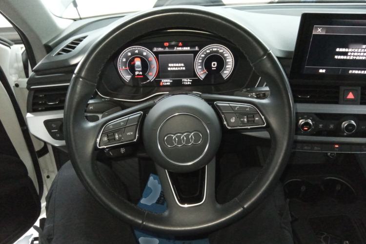 Used Audi A4L 2023 40 TFSI Fashion Dynamic Model
