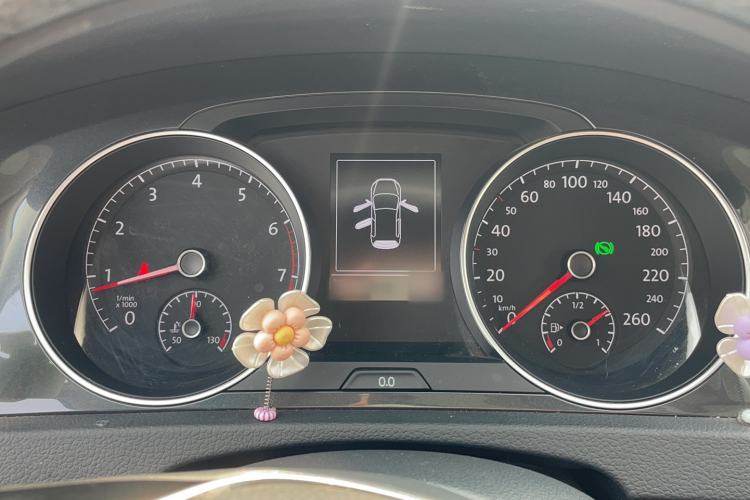 Used Volkswagen Golf 2020 Zhiai Edition 280TSI DSG Comfort Model Interior 2