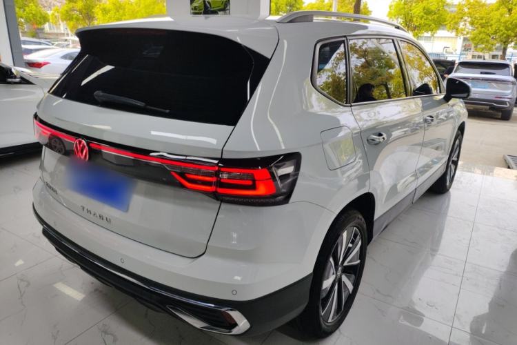 Used Volkswagen Tharu 2023 300TSI Two-Wheel-Drive Moonlight Edition