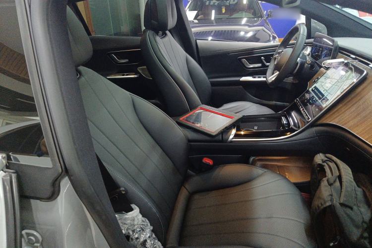 Used Mercedes-Benz EQE 2022 350 Pioneer Edition
