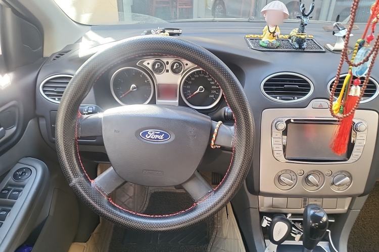 Used Ford Focus 2013 Hatchback Classic 1.8L Automatic Base Model