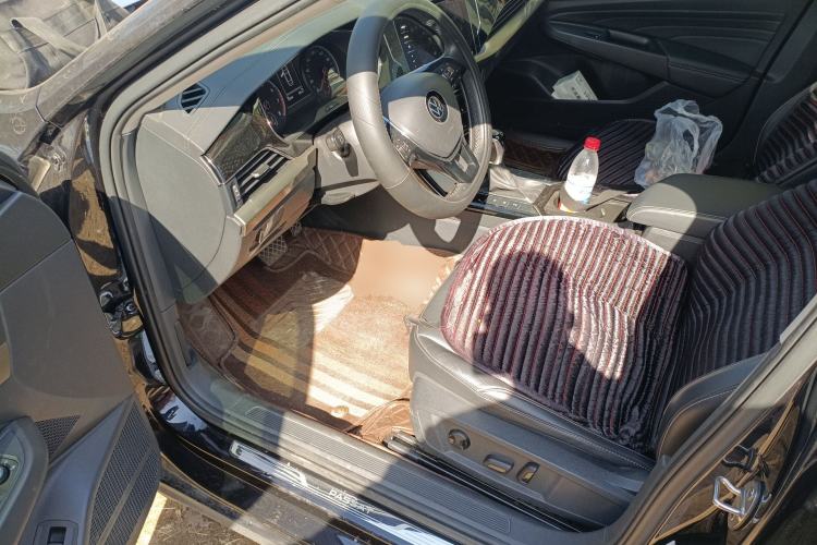 Used Volkswagen Passat 2021 330TSI Elite Edition Driver Seat