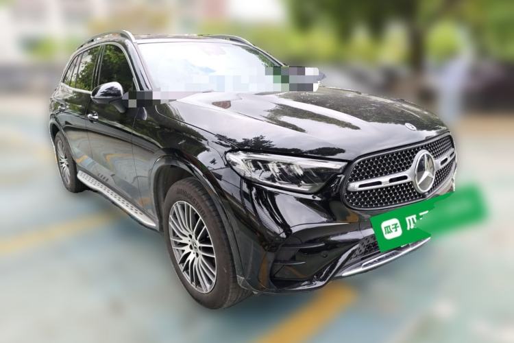 Used Mercedes-Benz GLC 2025 Refreshed GLC 300 L 4MATIC Dynamic Version 5 Seats Front Right 45 Deg