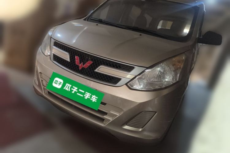 Used Wuling Rongguang V 2015 1.5L Base Version