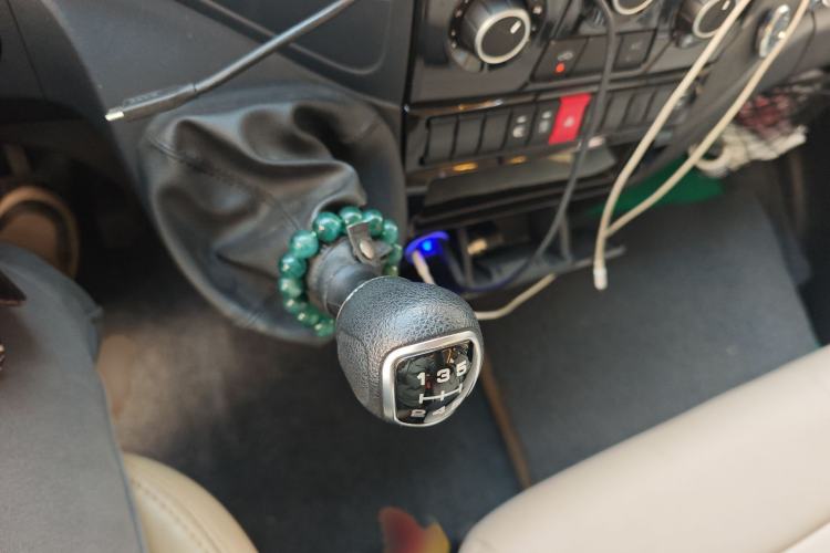 Used Iveco Eurocargo 2021 2.0T Manual Super-Rui Short Wheelbase Low-Roof Side-Hinged Door F1A
