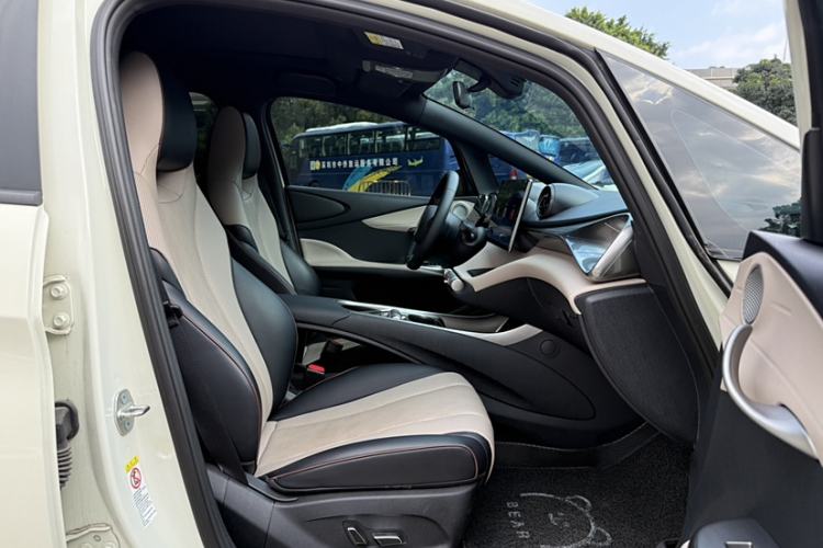 Used BYD Dolphin 2024 Honor Edition 420km Fashion Version
