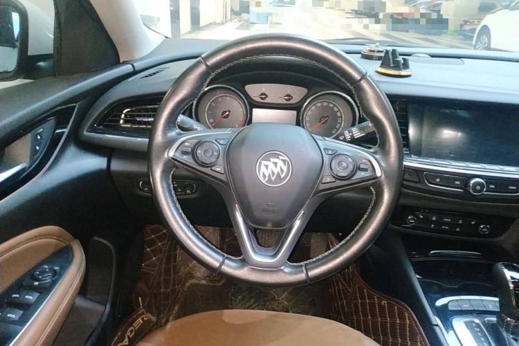 Used Buick Regal 2019 20T Elite Version China VI Standard Steering Wheel